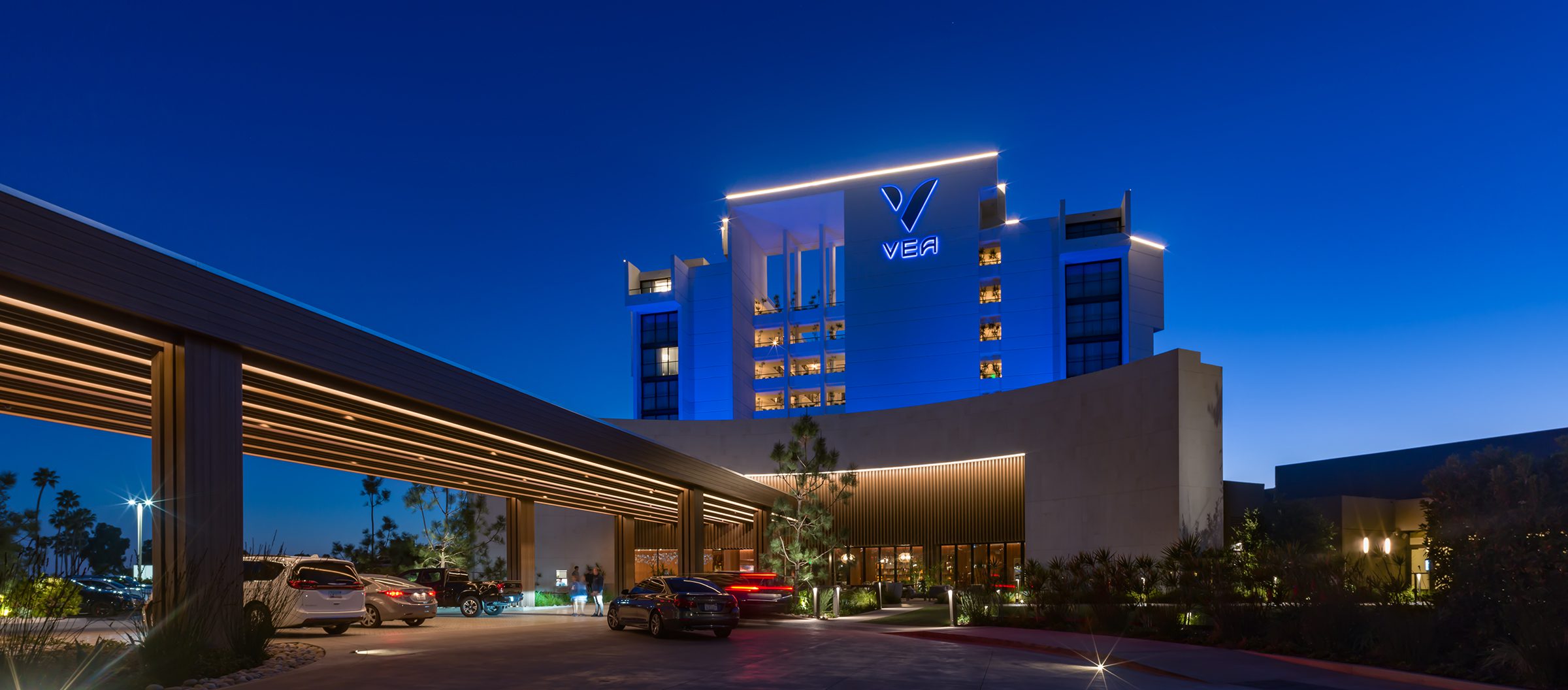 VEA Newport Beach, A Marriott Resort & Spa - Targetti